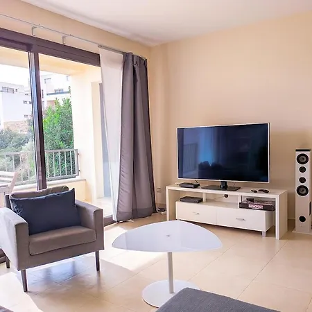 Spacious Apartment With 3 Pools & Gym Marbella Exterior photo