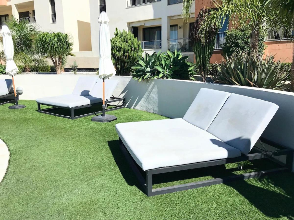 Appartement Spacious With 3 Pools & Gym *